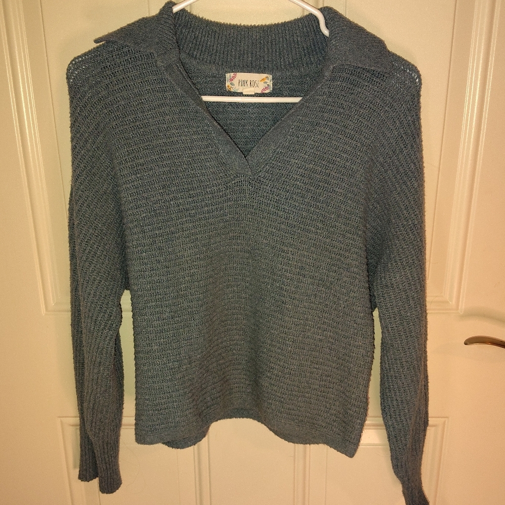 Dark Green/Slate Blue V neck Sweater Pink Skies Brand Size Small